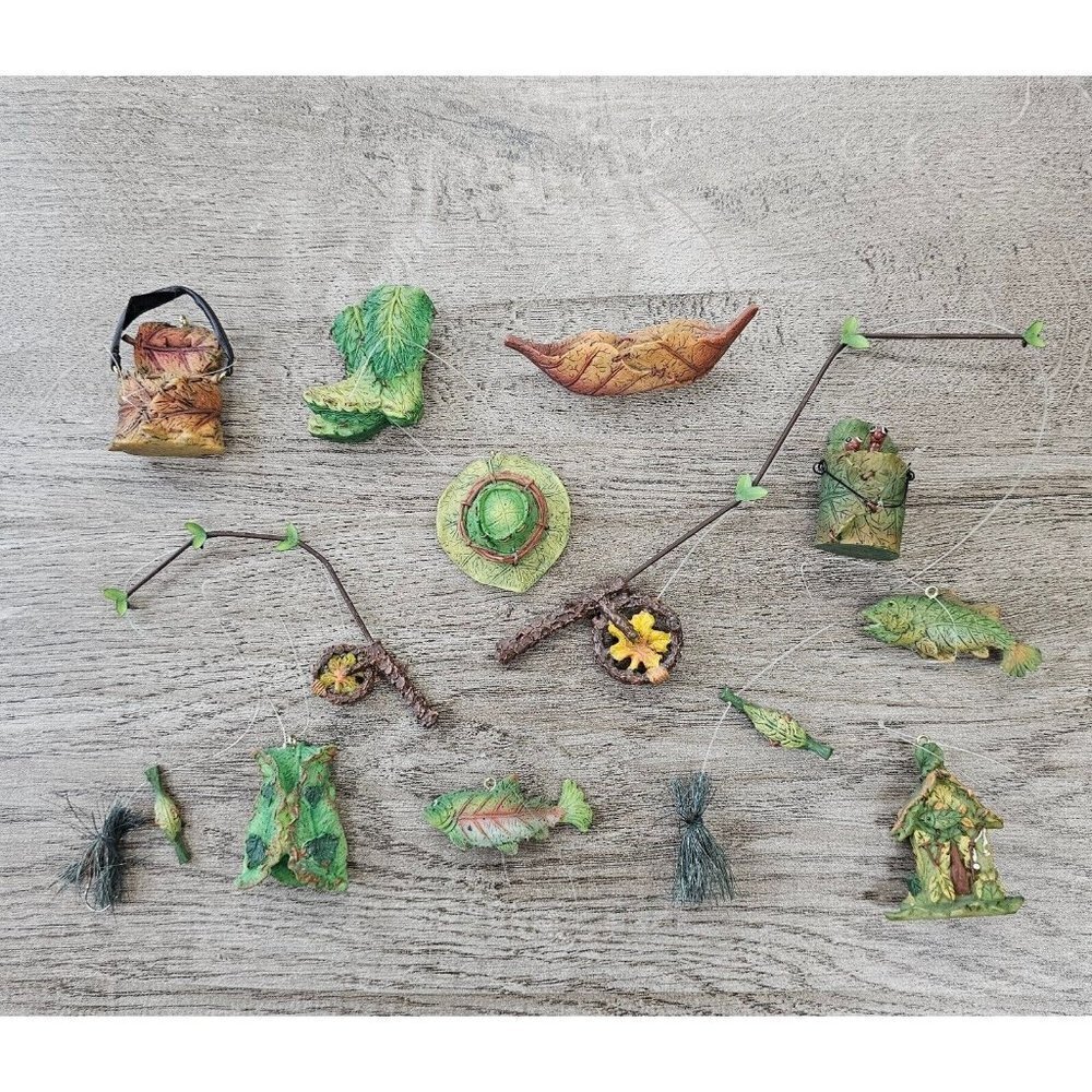 Christmas Tree Ornaments Set Of 11 Rustic Green Fishing Bait Pole Cabin Decor